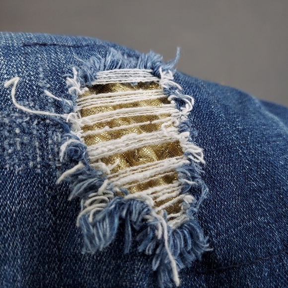 Lane Bryant Boyfriend Jeans 26 Plus Distressed Gold Metallic Lined Stretch Denim - Picture 2 of 5